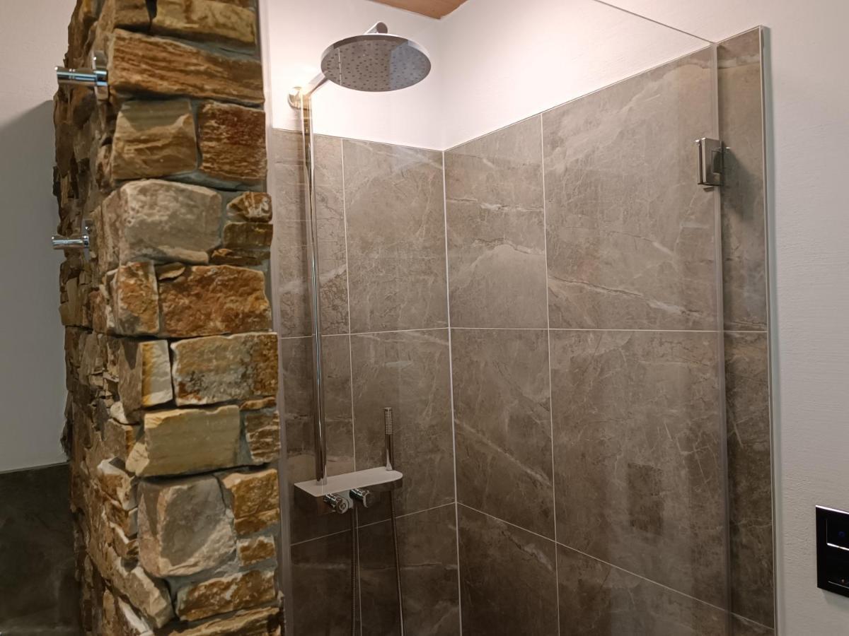 Luxus Ferienwohnung Chalet Seenaehe Schalkenmehren Luaran gambar