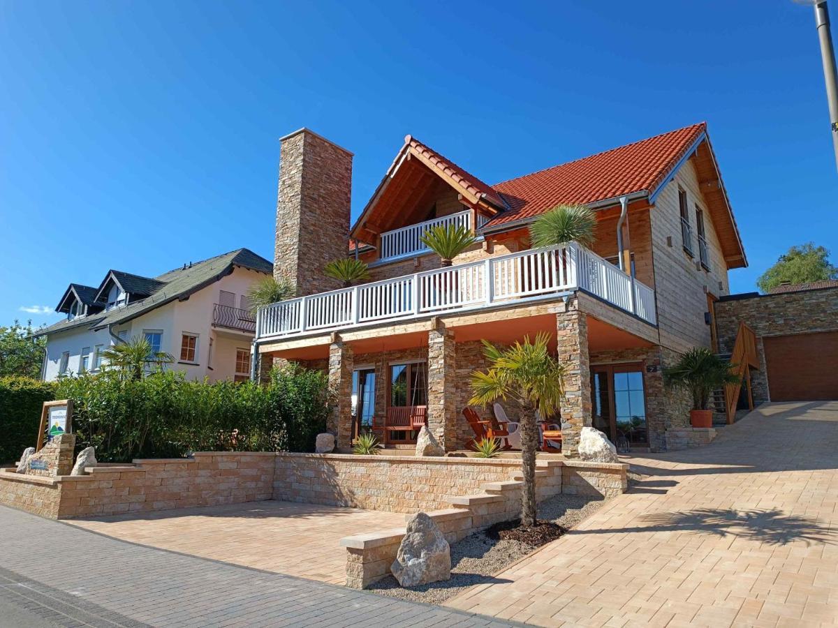 Luxus Ferienwohnung Chalet Seenaehe Schalkenmehren Luaran gambar