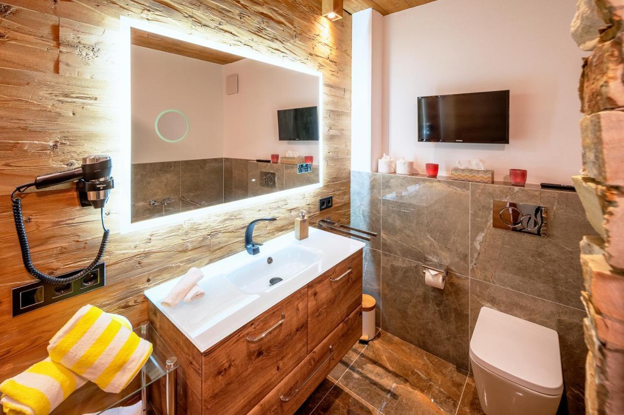 Luxus Ferienwohnung Chalet Seenaehe Schalkenmehren Luaran gambar
