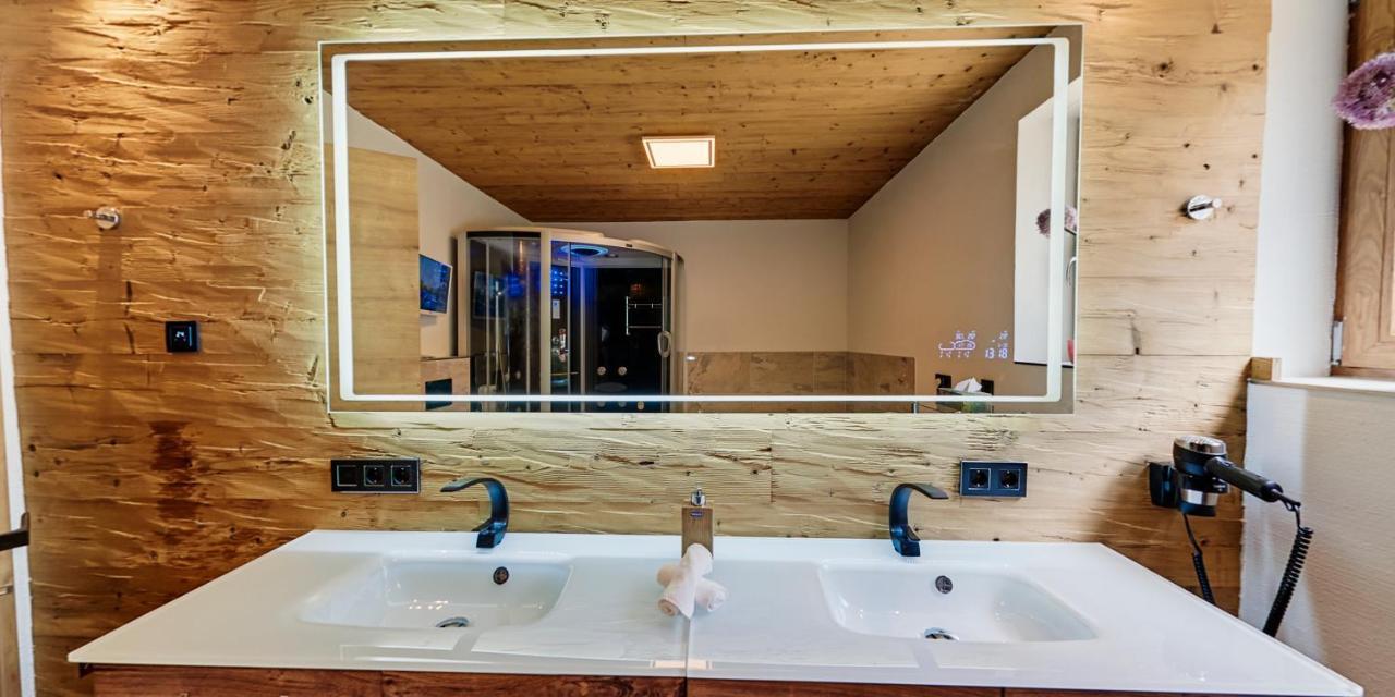 Luxus Ferienwohnung Chalet Seenaehe Schalkenmehren Luaran gambar